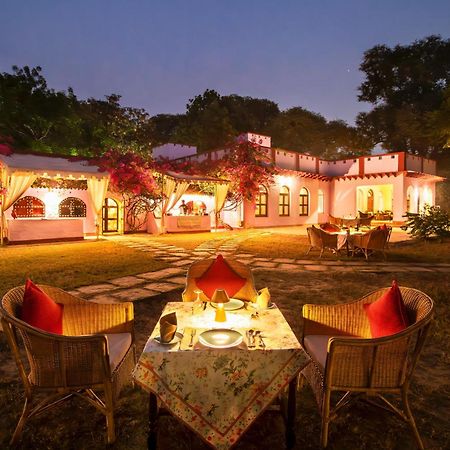 Mela Kothi - The Chambal Safari Lodge Bāh Kültér fotó